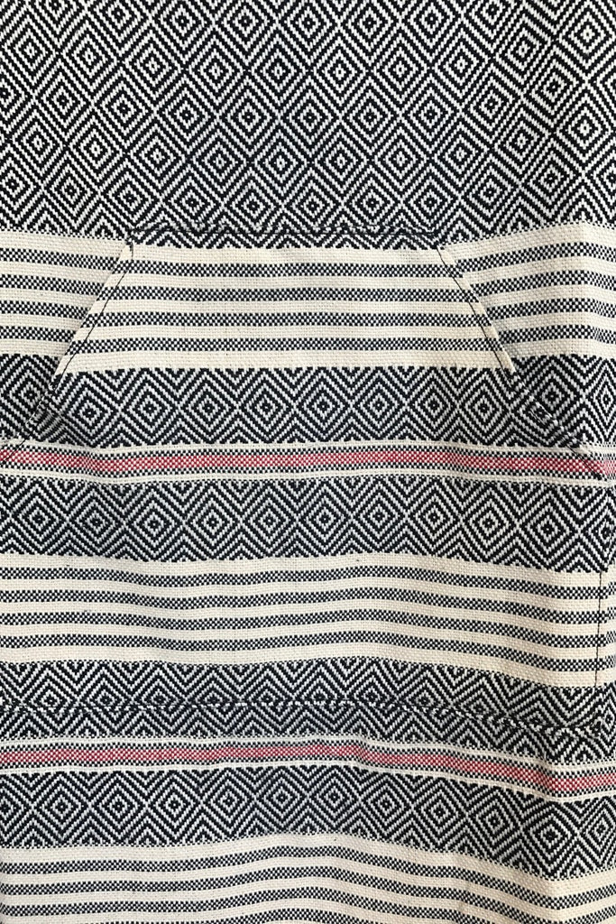 Fin Poncho - Black