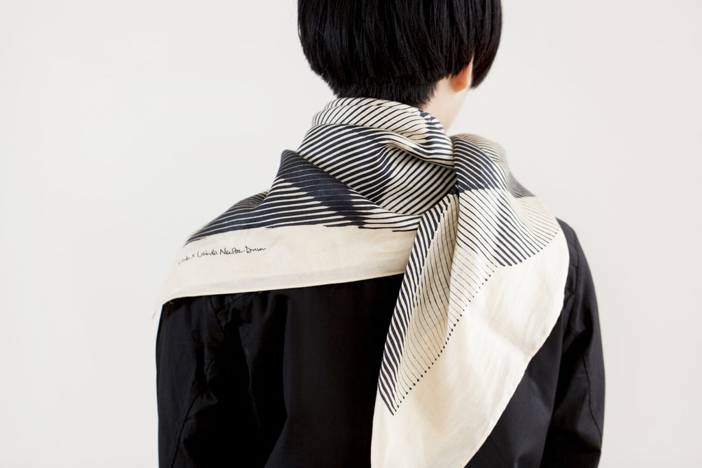 Folded Paper Black