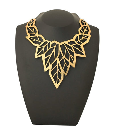 Geo Leaf Necklace Gold